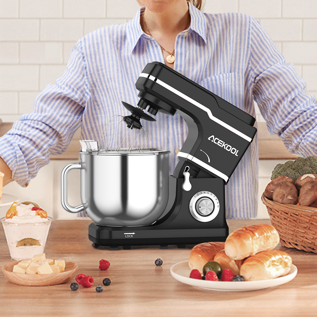 5 Reasons to Own a Stand Mixer During COVID-19 Lockdown